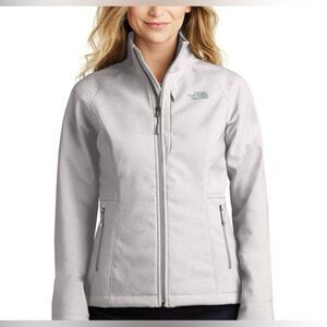 NWT The North face Light Grey Apex Barrier Soft shell Jacket Size Small